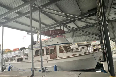 Fu Hwa Puget Trawler 38