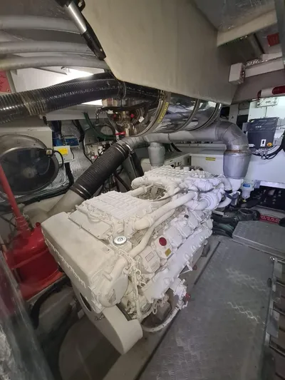 Tais Octavia Yacht Photos Pics 