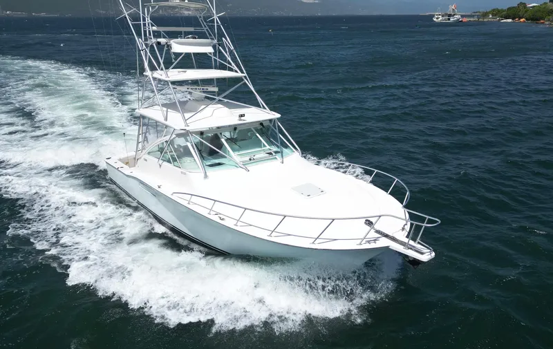Feeva Yacht Photos Pics 
