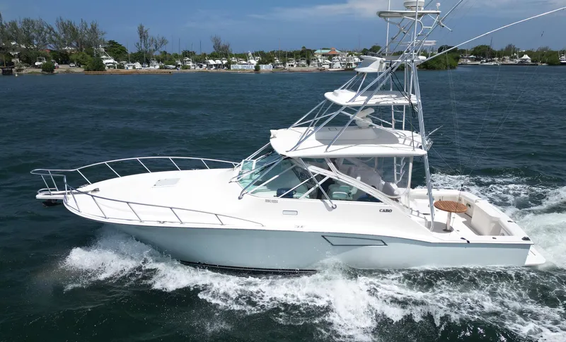 Feeva Yacht Photos Pics 