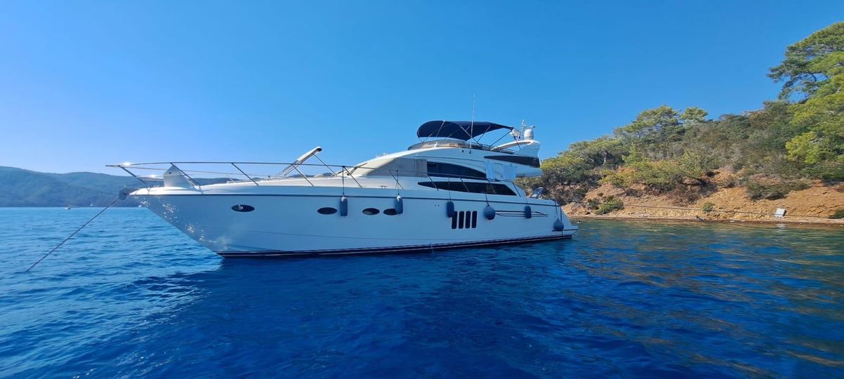 2009 Princess 63 