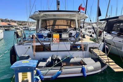Yacht