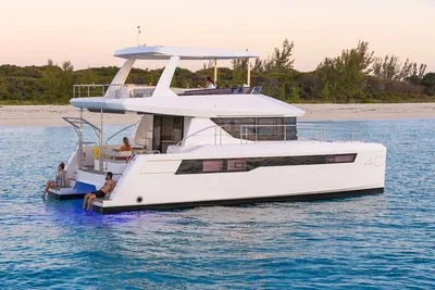 2025 Leopard 40 Powercat