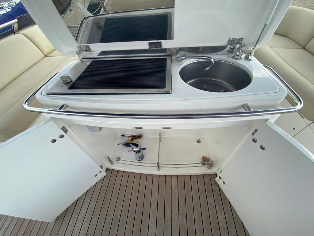 2009 Princess 63 