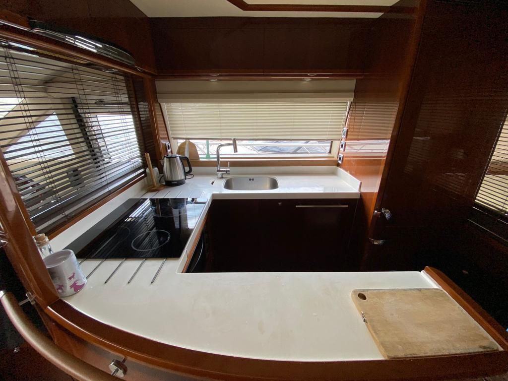 2009 Princess 63 