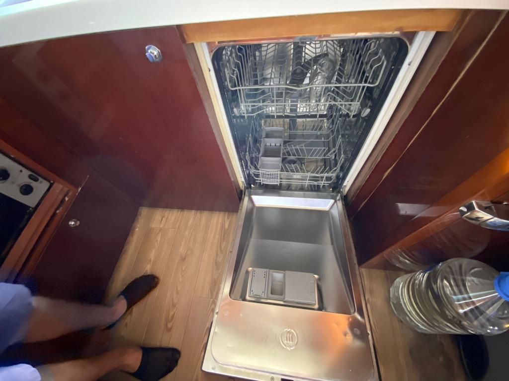 2009 Princess 63 
