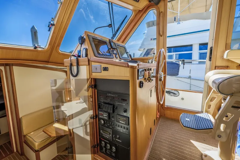 O Henry Yacht Photos Pics 