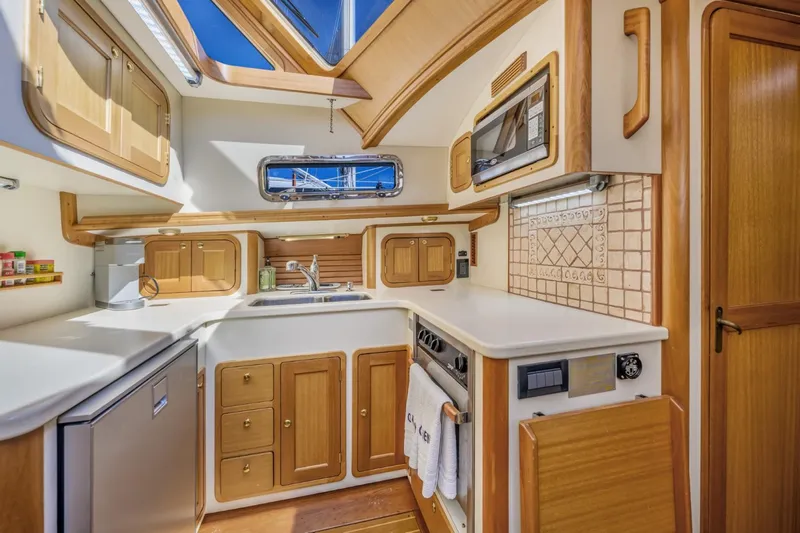 O Henry Yacht Photos Pics 