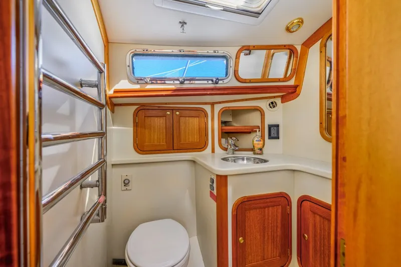 O Henry Yacht Photos Pics 