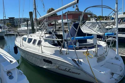 Hunter 320