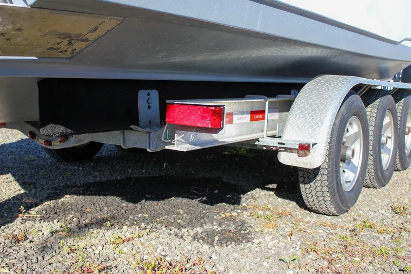  Yacht Photos Pics Trailer of 2018 Sea Hunt Gamefish 30 boat with dual axles and red reflectors.