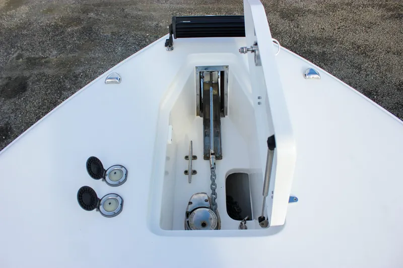  Yacht Photos Pics 2018 Sea Hunt Gamefish 30 anchor locker with chain and storage compartments.