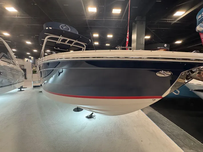  Yacht Photos Pics 2025 Cobalt R8 Ob - Image 2