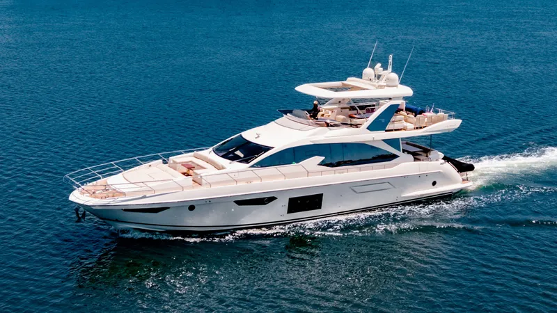 Mireya Yacht Photos Pics 