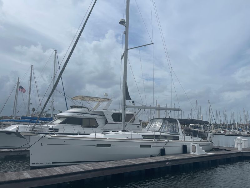 2017 Beneteau 45