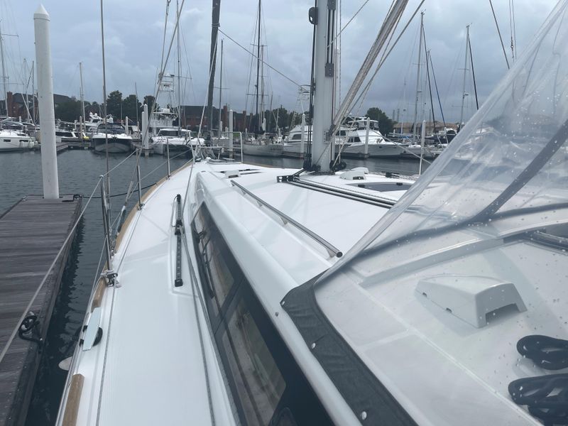 2017 Beneteau 45