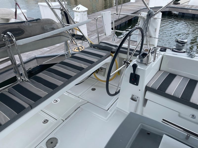 2017 Beneteau 45