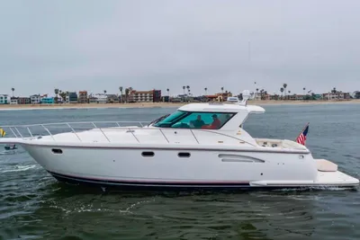 Tiara Yachts 4400 Sovran