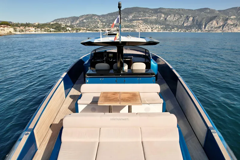  Yacht Photos Pics Solaris Power 48 OPEN