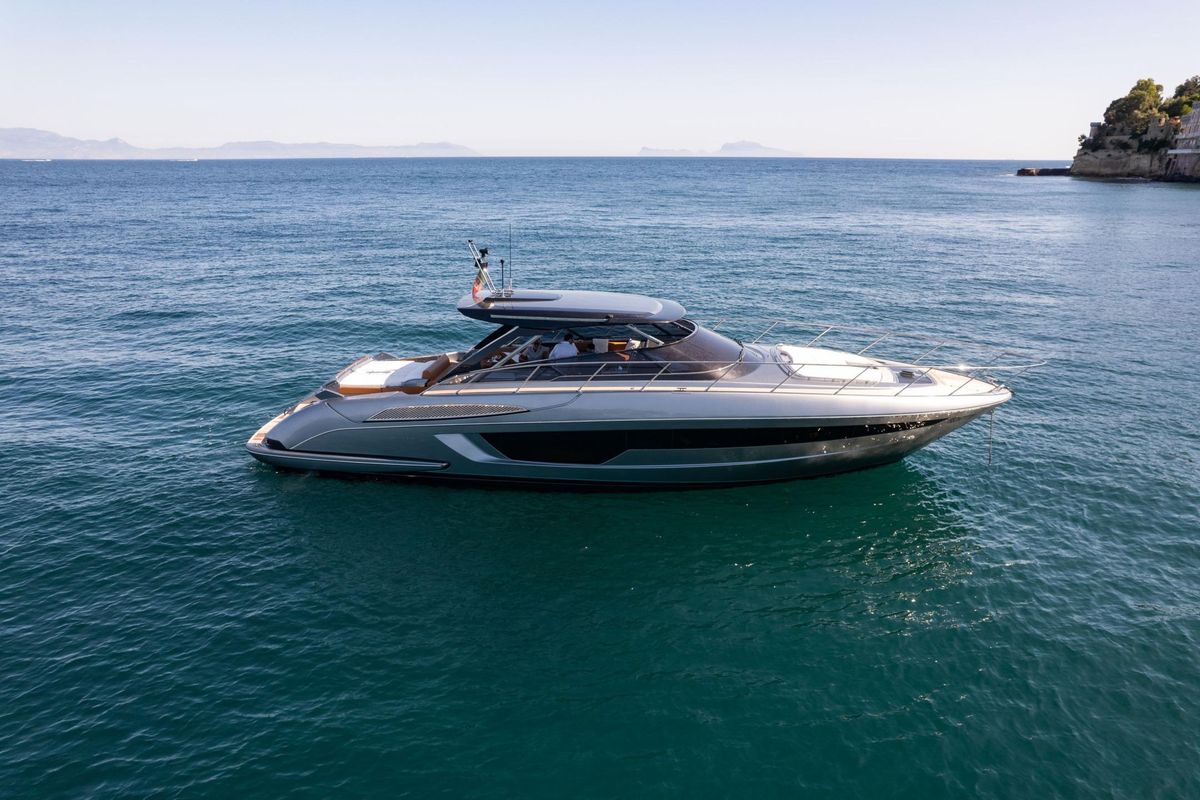2022 Riva 56 