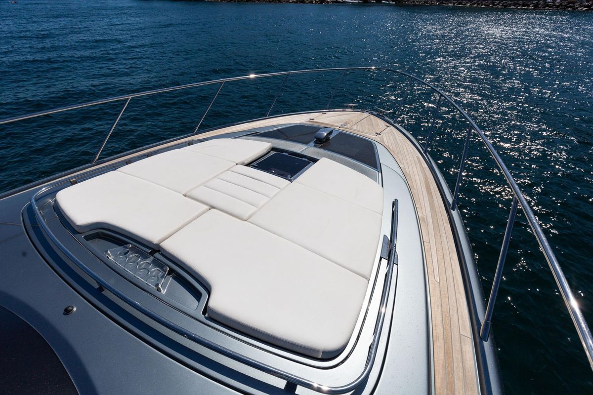 2022 Riva 56 
