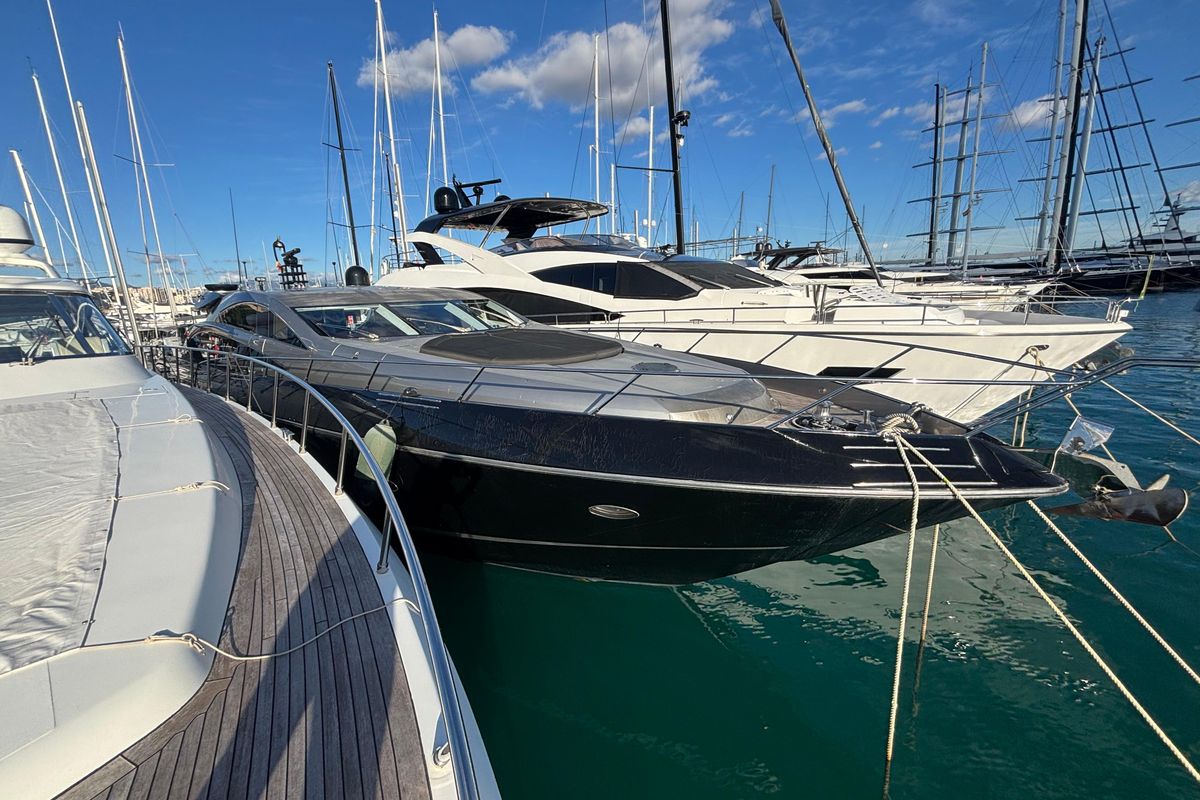 2007 Sunseeker 82 