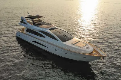 Riva 75 Venere
