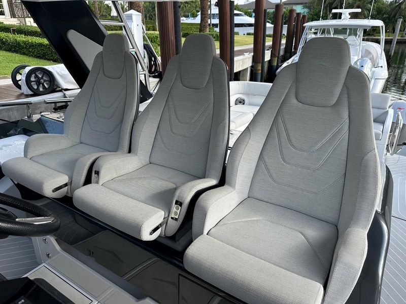 2021 Azimut Verve 47