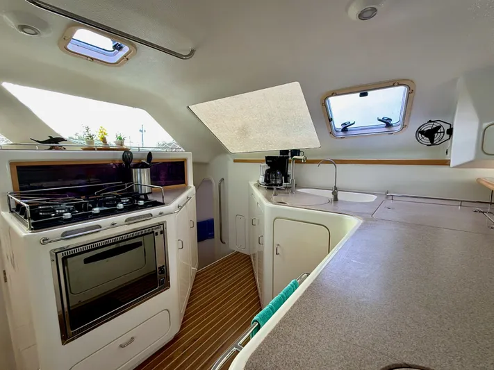 Leap Of Faith Yacht Photos Pics 