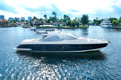 Azimut S7