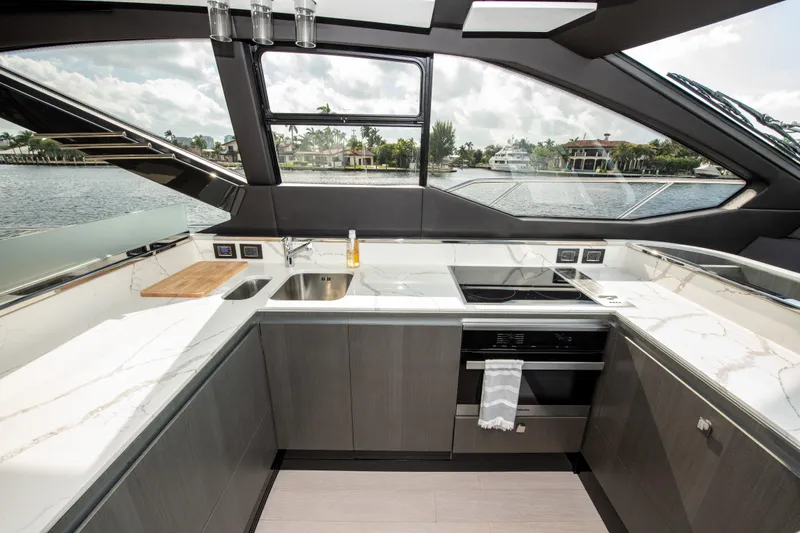 Another Chance III Yacht Photos Pics Azimut 70 Second Chance III - Galley