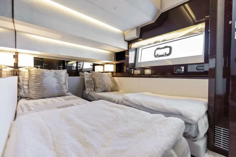 Peace Yacht Photos Pics Guest Stateroom