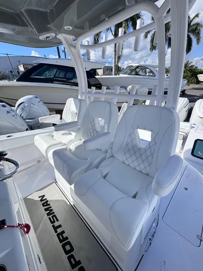  Yacht Photos Pics 2025 SPORTSMAN 352 OPEN - Image 7