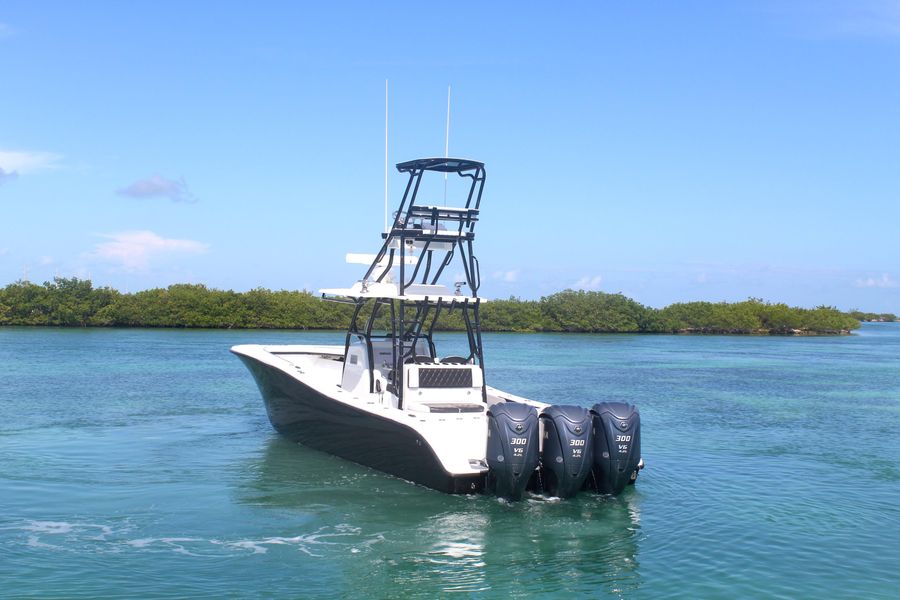 2019 Yellowfin 36 Offshore