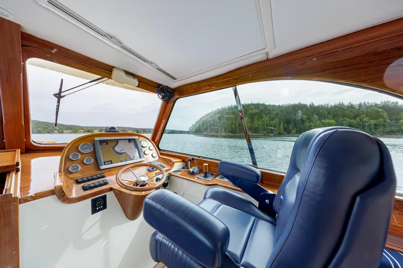 Out Of Reach Yacht Photos Pics 