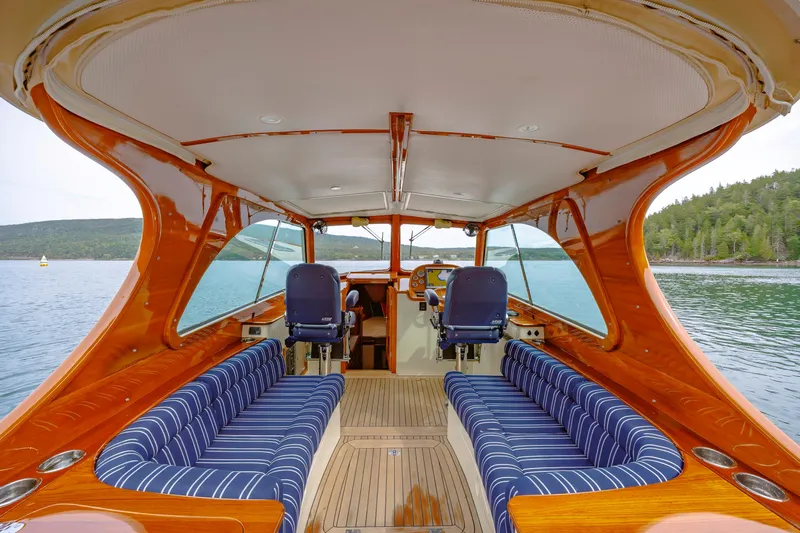 Out Of Reach Yacht Photos Pics 