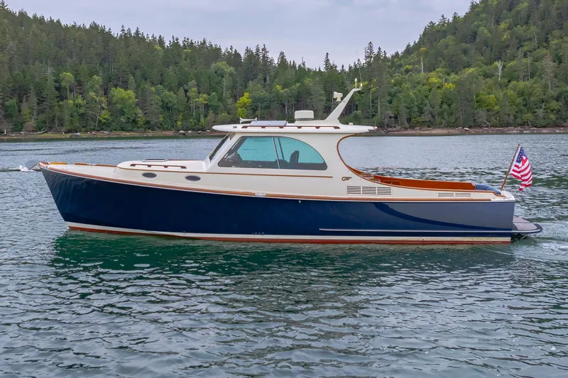 Out Of Reach Yacht Photos Pics 