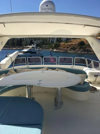  Yacht Photos Pics 2004 Azimut 85 luxury yacht with spacious deck area.