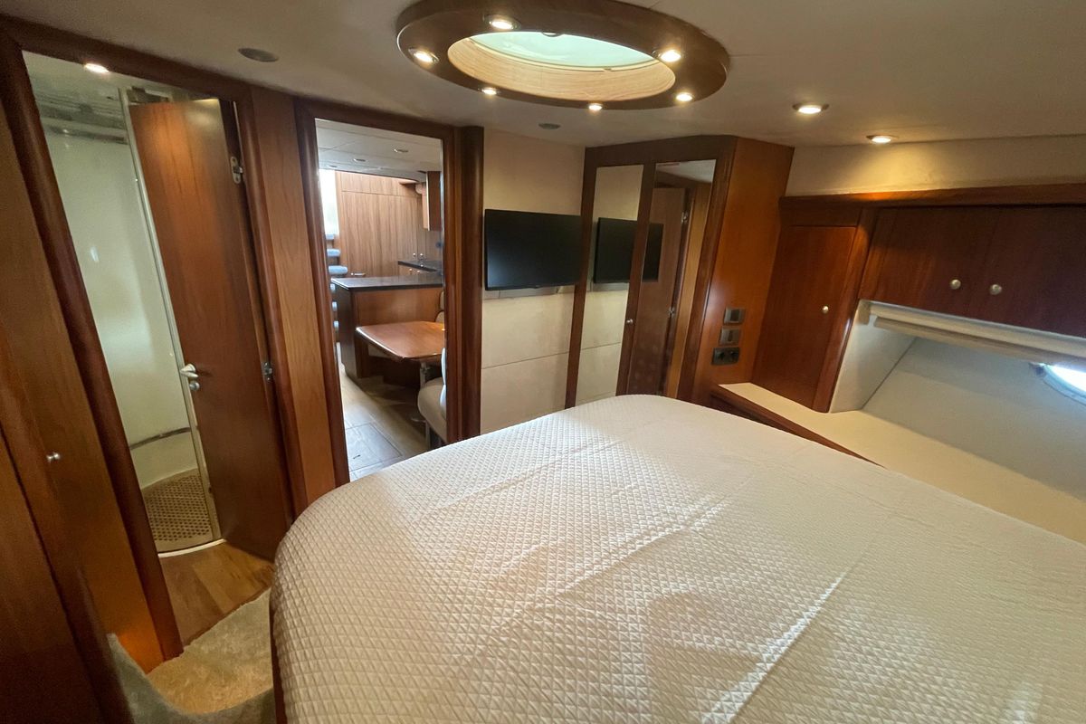 2006 Sunseeker 72 