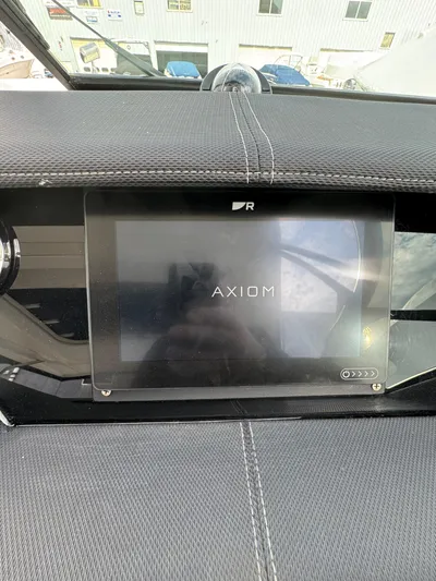 Sea Of O Yacht Photos Pics Dashboard of 2015 Sea Ray 350 SLX with Axiom display screen.