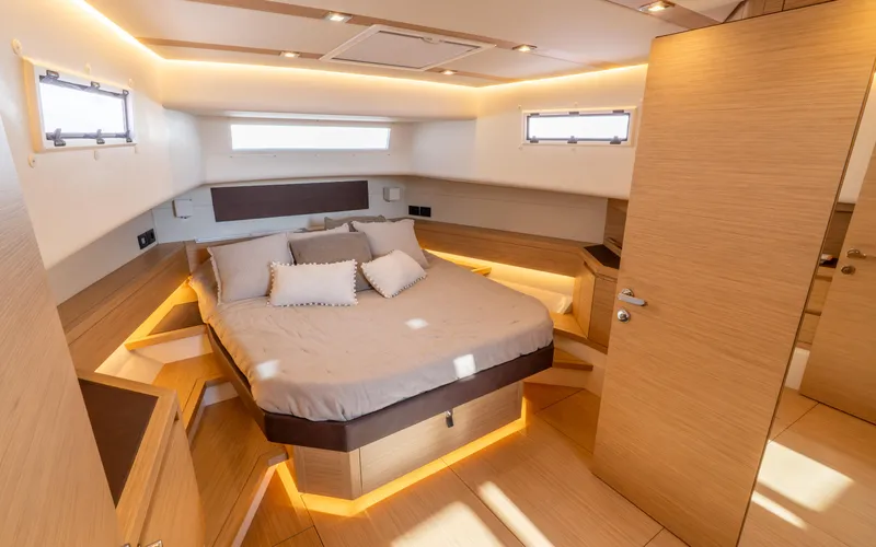  Yacht Photos Pics Luxurious interior of 2024 Pardo Yachts 50, featuring a modern bedroom design.