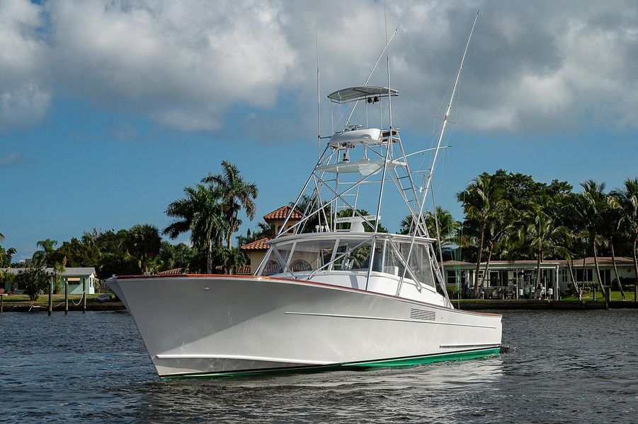 2005 Gamefisherman Custom Express Sportfish