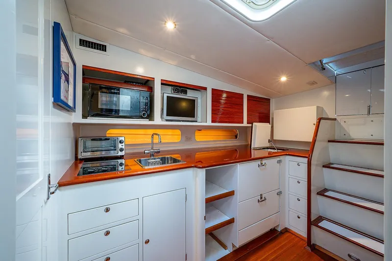 Slippery Slope Yacht Photos Pics 