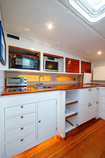 Slippery Slope Yacht Photos Pics 