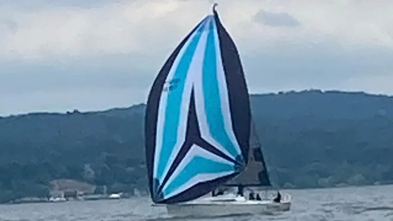 4817rf Yacht Photos Pics 