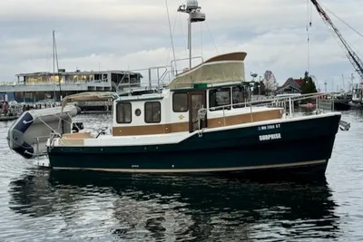 Ranger Tugs R-31 CB - Luxury