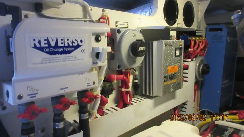  Yacht Photos Pics Engine room of 2004 Carver 450 Voyager Pilothouse with Reverso oil change system.