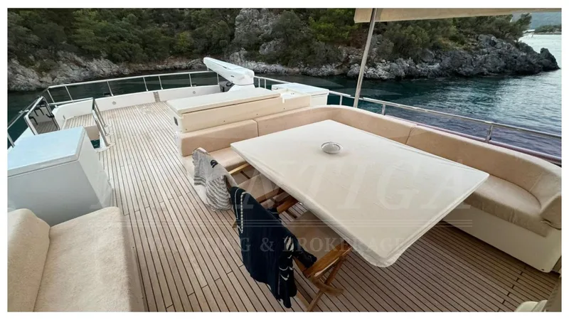  Yacht Photos Pics Apreamare Maestro 82