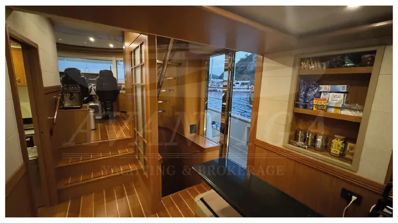  Yacht Photos Pics Apreamare Maestro 82