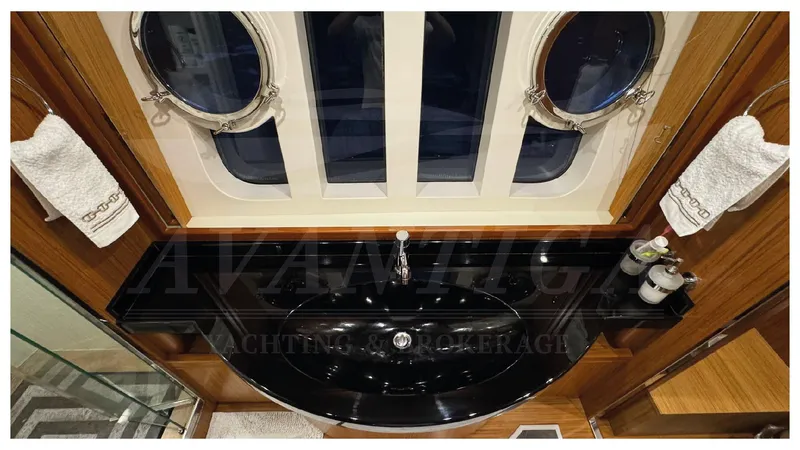  Yacht Photos Pics Apreamare Maestro 82